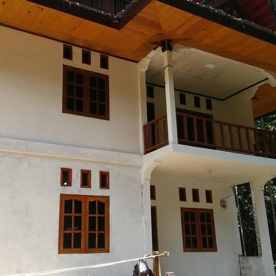 Sugi House Toraja - Villa Penginapan Sewa Harian Rantepao Exteriér fotografie
