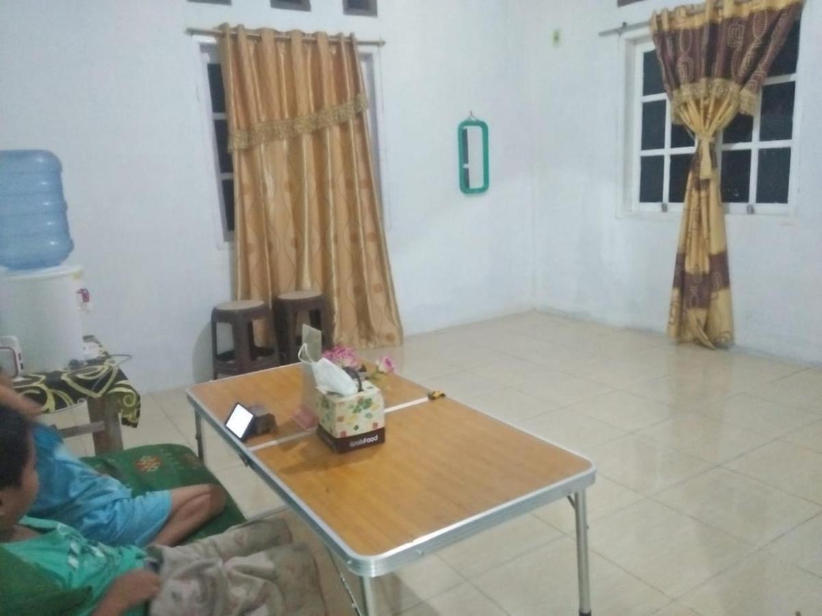 Sugi House Toraja - Villa Penginapan Sewa Harian Rantepao Exteriér fotografie